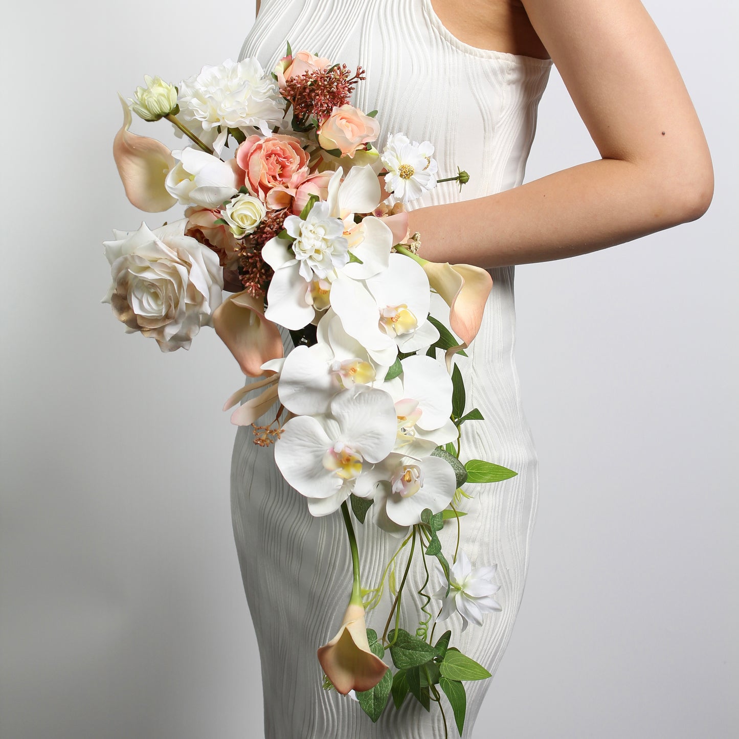 Cascade Bouquet 瀑布型花球_CB02