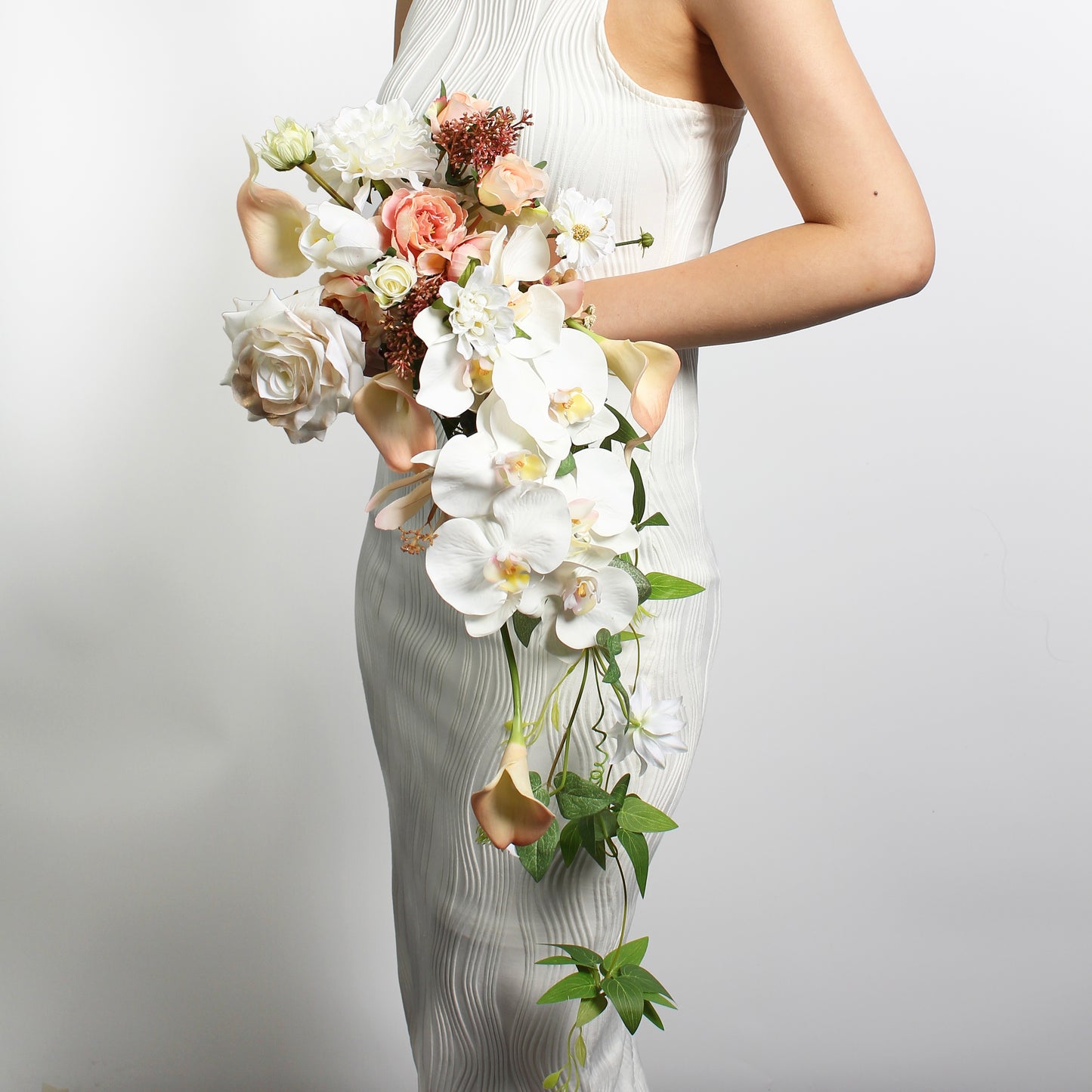 Cascade Bouquet 瀑布型花球_CB02