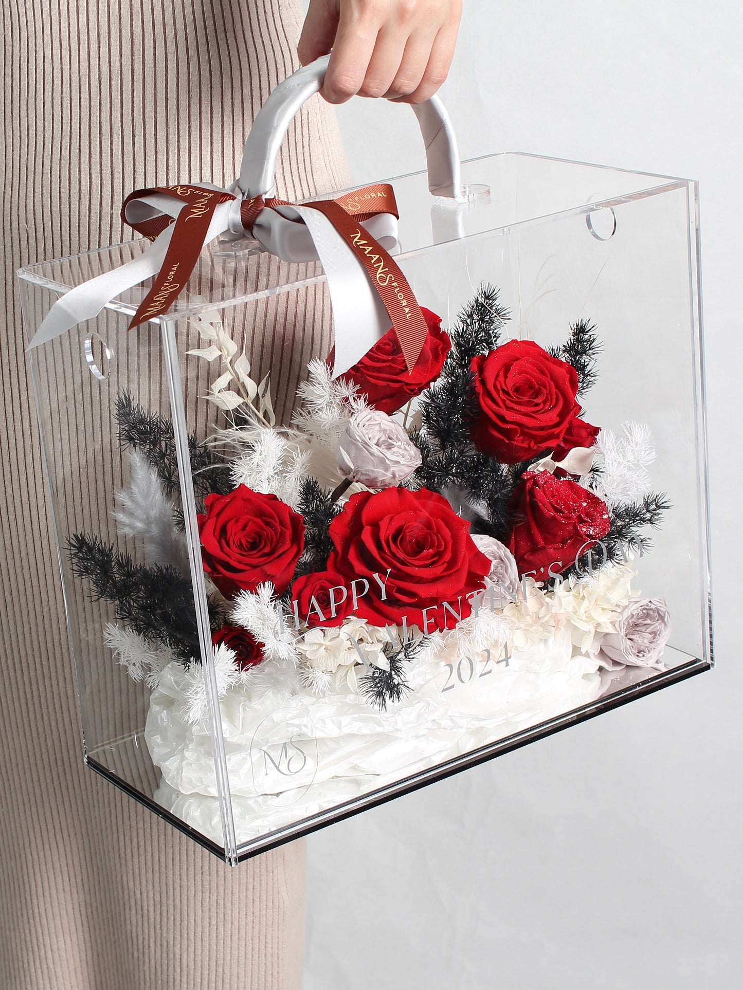 (保鮮花-不凋的真花)手提玫瑰花盒