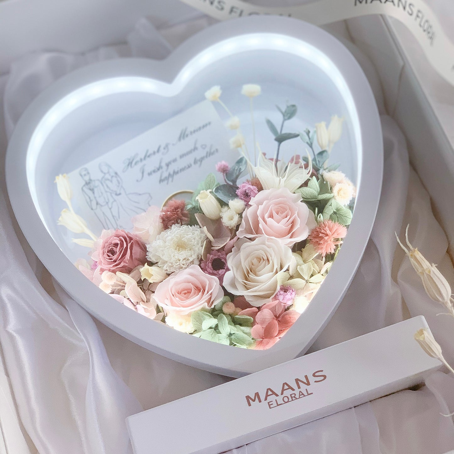 Preserved Flower Desk Lamp_Heart / 保鮮花枱燈_心形